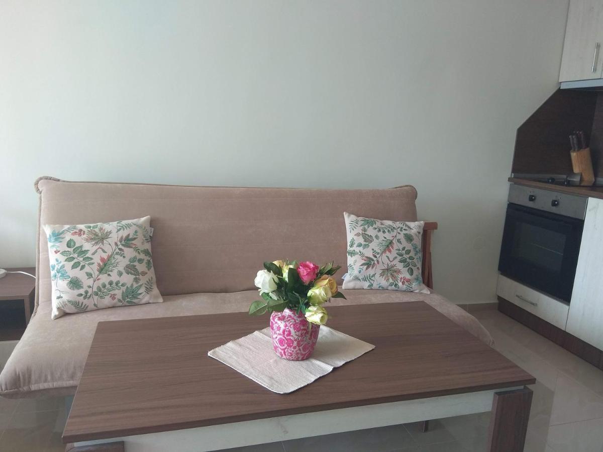 Gabi Apartamento Primorsko Exterior foto